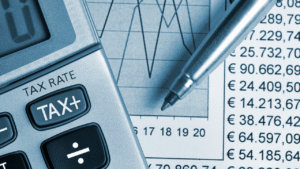 MACRS, Section 179 ve Bonus Amortisman yöntemlerini karşılaştıran işletme amortisman rehberi görseli
